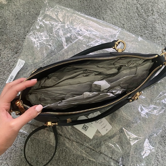 PRICE FIRM ❗️ NWT COACH Kacey Satchel Crossbody Bag - Picture 8 of 16